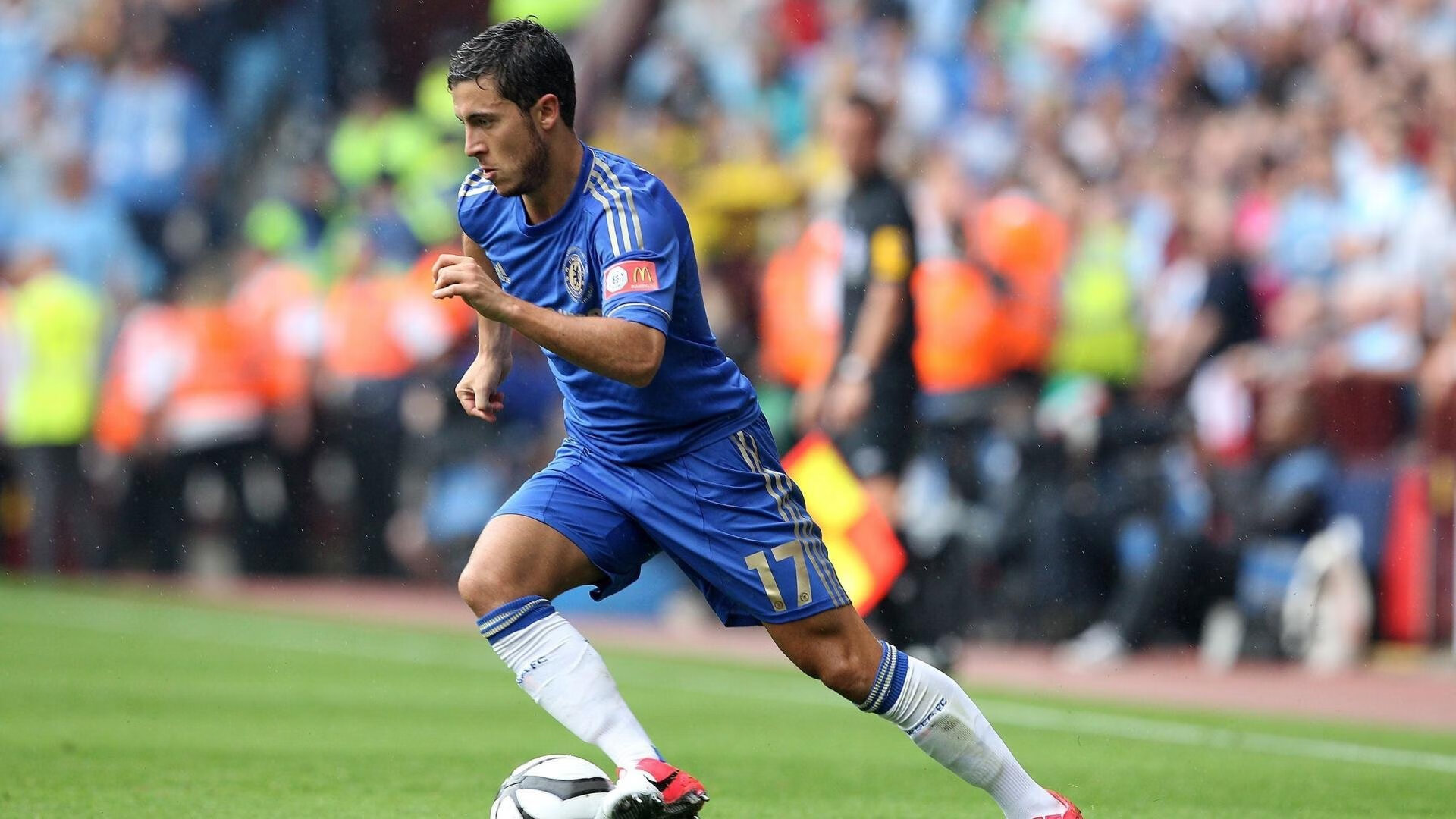 欧冠十六强：米兰与拜仁踢满120分钟 点球大战红黑军团笑到最后